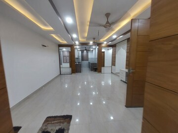 Living Room in 3 BHK Builder Floor at Sector 85 – for Sale