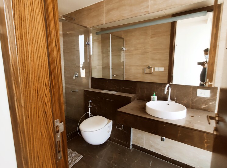 Team Area, m3m-golf-estate 3.5 Bedroom 3510 Sq.Ft. Apartment In Sector 65 Gurgaon 7818894