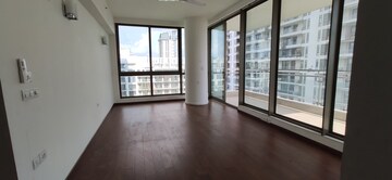 Room in 3.5 BHK Apartment at M3M Golf Estate, Sector 65 – for Rent