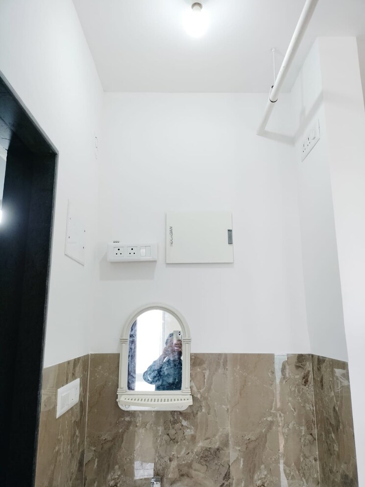 Bathroom, vtp-leonara 1 Bedroom 450 Sq.Ft. Apartment In Mahalunge Pune 7818930
