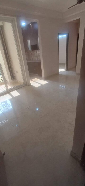 Master Bedroom in 3 BHK Apartment at Amrapali Centurian Park, Tech Zone 4 Greater Noida – for Sale