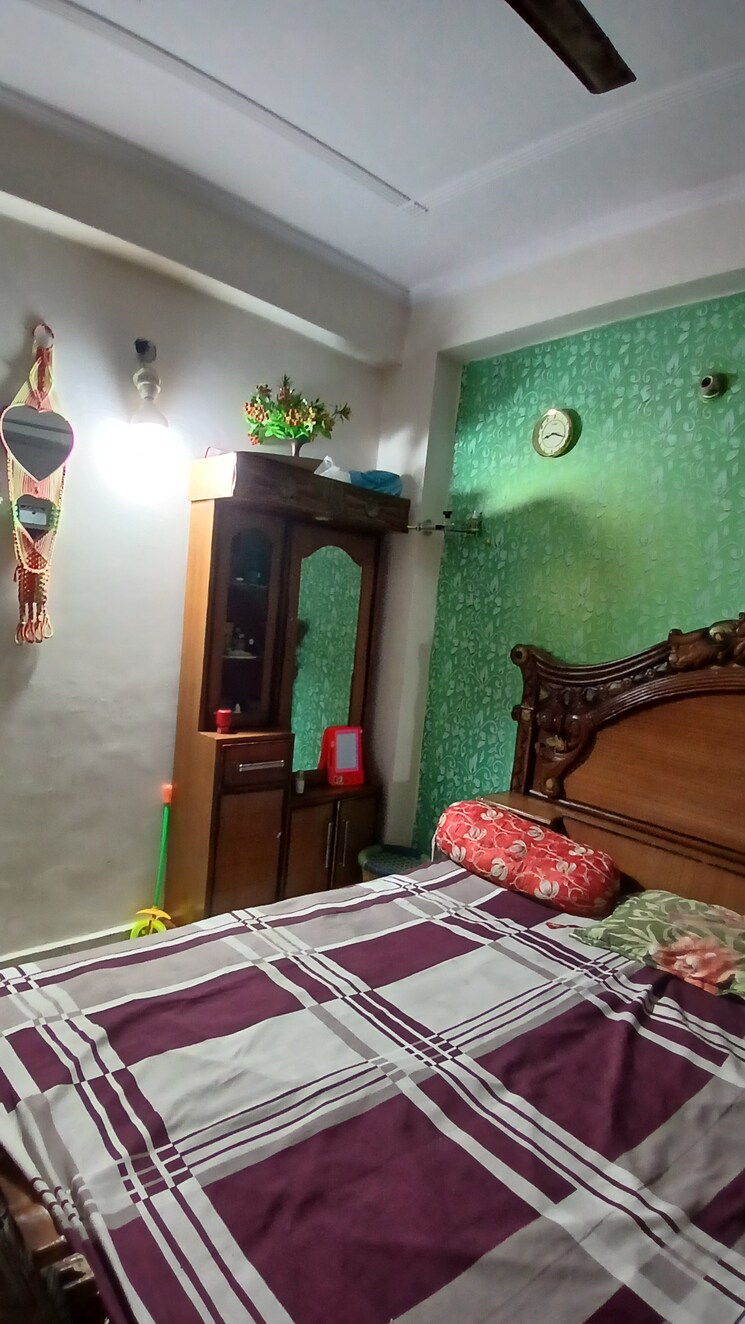 Room, jogabai extension 2 Bedroom 675 Sq.Ft. Apartment In Jogabai Extension Delhi 7819009