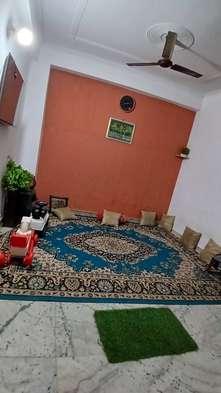 Living Room, jogabai extension 2 Bedroom 675 Sq.Ft. Apartment In Jogabai Extension Delhi 7819009