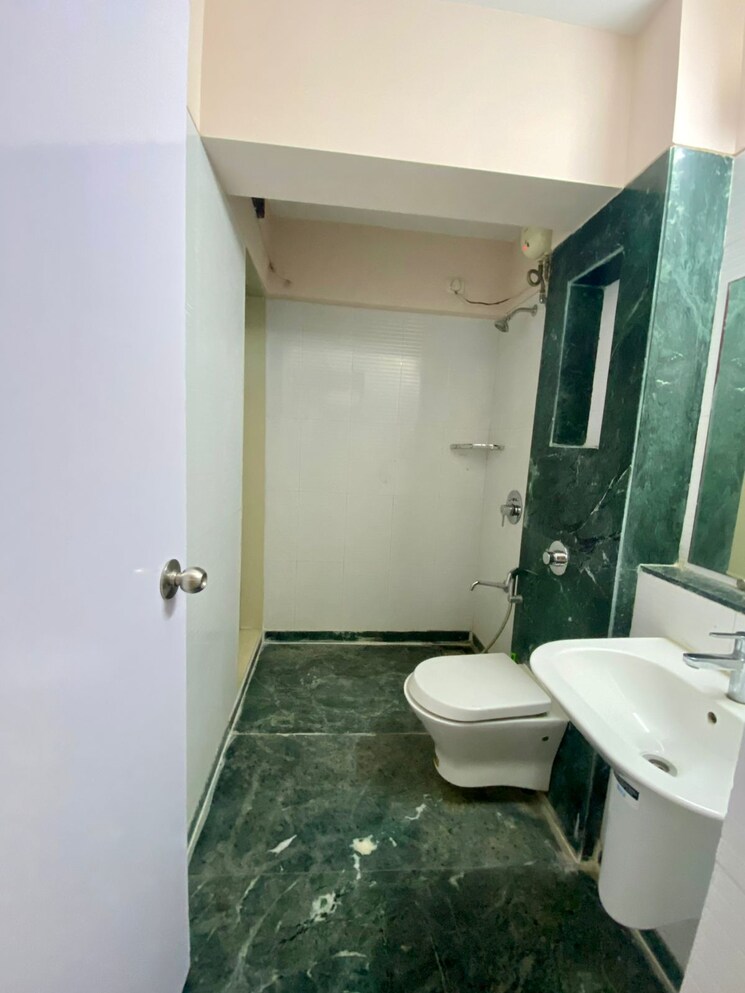 Team Area, lodha-splendora 3 Bedroom 955 Sq.Ft. Apartment In Ghodbunder Road Thane 7819065