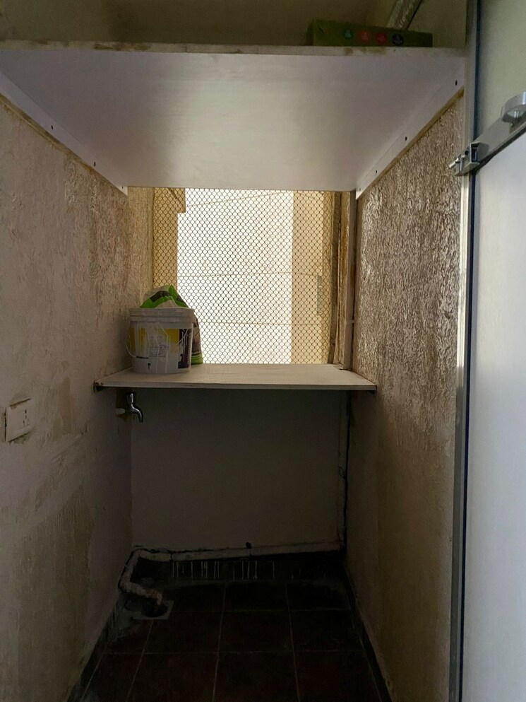 Kitchen, lodha-splendora 3 Bedroom 955 Sq.Ft. Apartment In Ghodbunder Road Thane 7819065