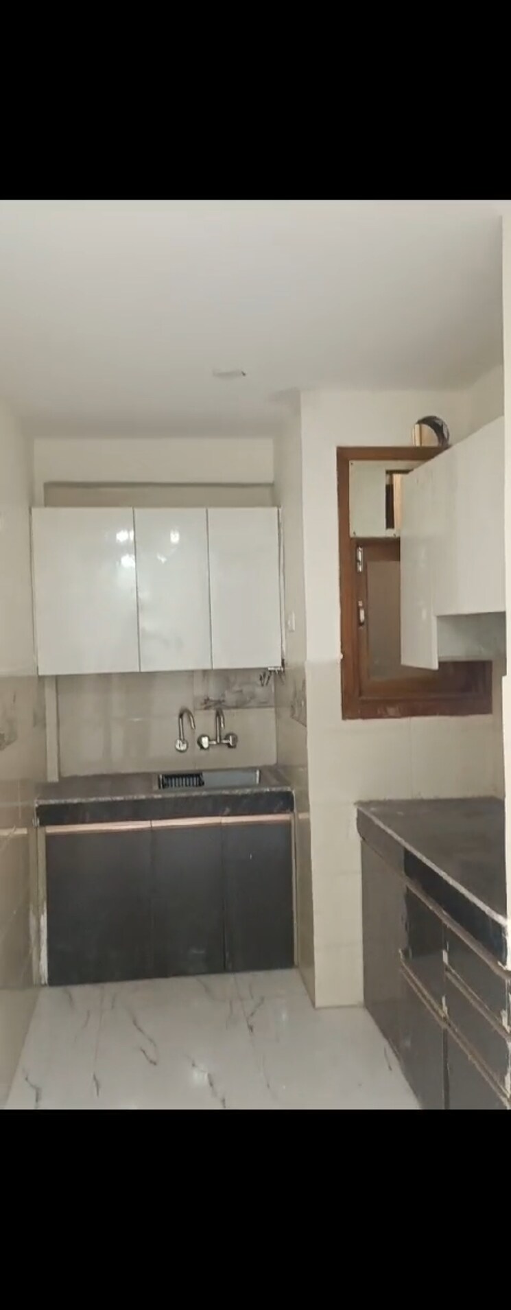 Kitchen, vishwakarma colony 3 Bedroom 100 Sq.Yd. Builder Floor In Vishwakarma Colony Delhi 7819072