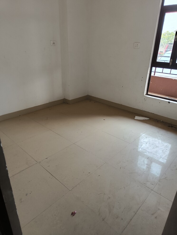 Room, sector 33 2 Bedroom 880 Sq.Ft. Builder Floor In Sector 33 Sonipat 7819087