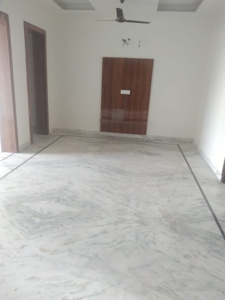 Room, omaxe-new-chandigarh 3 Bedroom 2000 Sq.Ft. Builder Floor In North Mullanpur Chandigarh 7819094