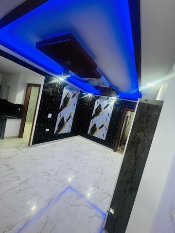 Furnished Amenities in 3 BHK Builder Floor at Upsidc Site B – for Sale