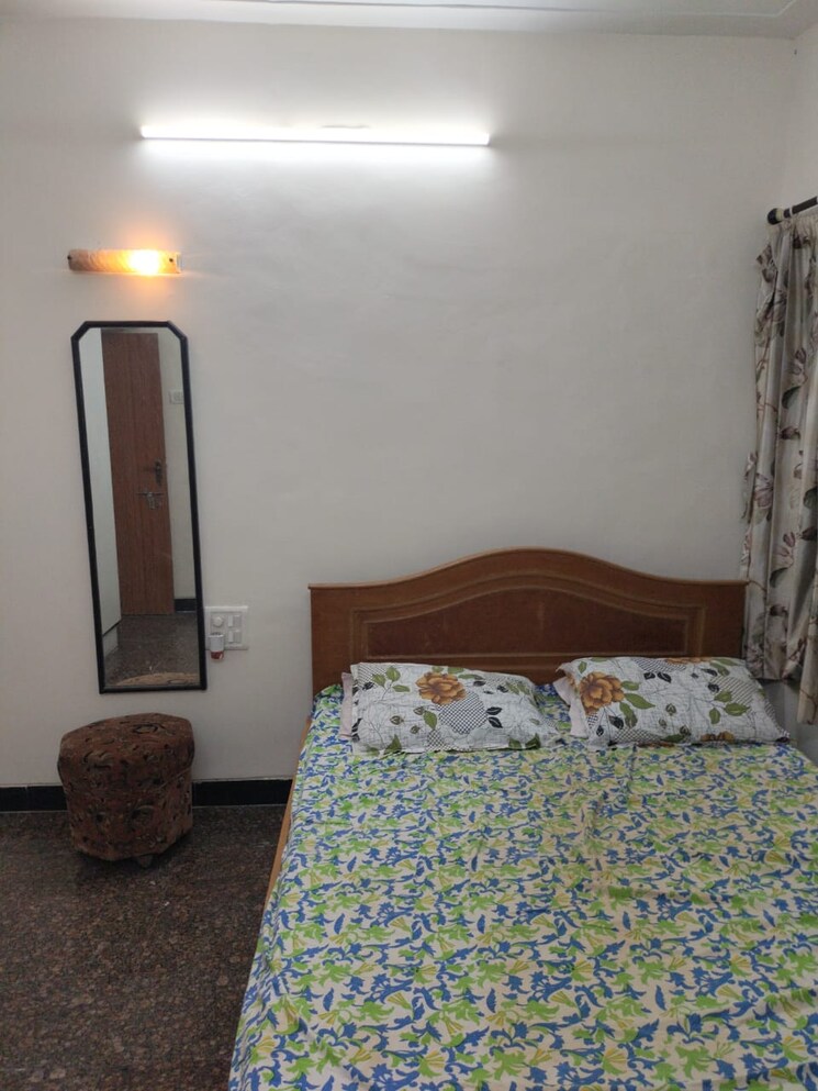 Bedroom, k-raheja-raheja-classique 3 Bedroom 1850 Sq.Ft. Apartment In Andheri West Mumbai 7819168