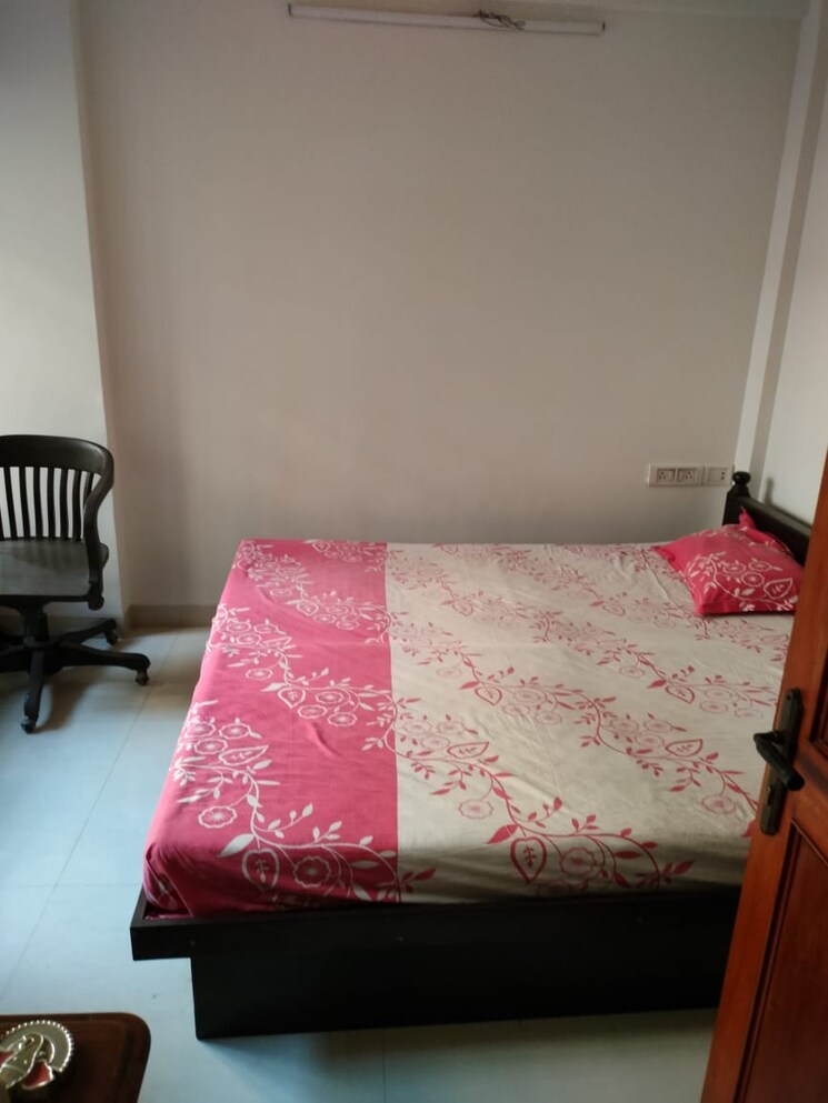 Bedroom, lashkaria-empress 2 Bedroom 750 Sq.Ft. Apartment In Andheri West Mumbai 7819204