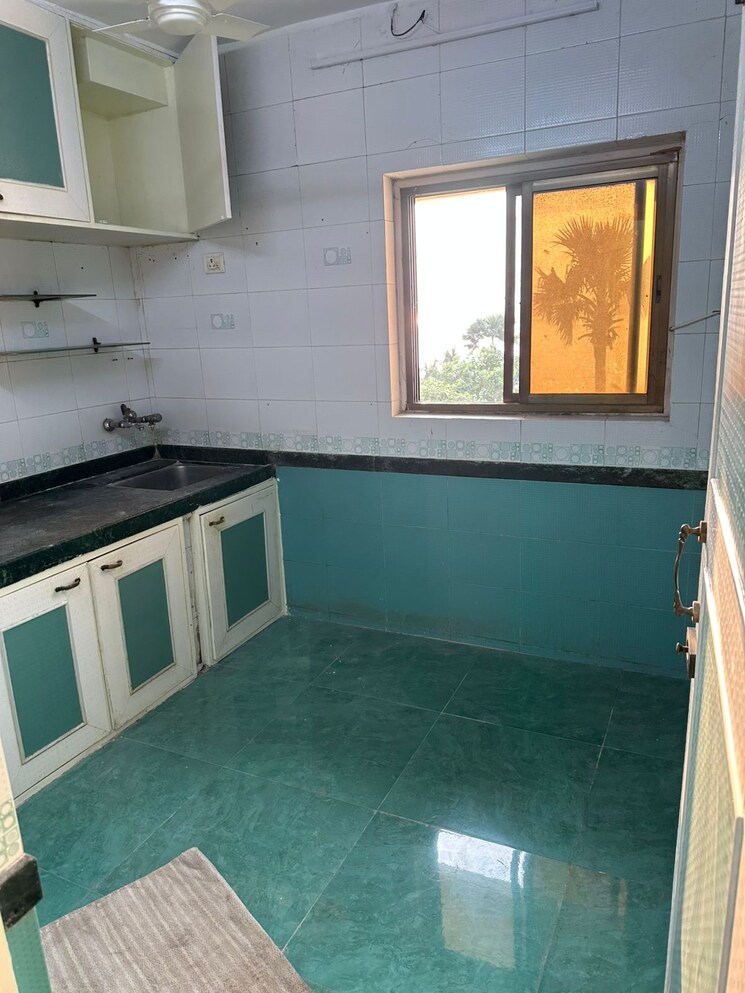 Kitchen, duplex-heights 3.5 Bedroom 1450 Sq.Ft. Apartment In Andheri West Mumbai 7819222