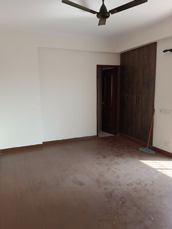 3 BHK Apartment For Rent in Saviour Park Phase III Mohan Nagar Ghaziabad  7819266