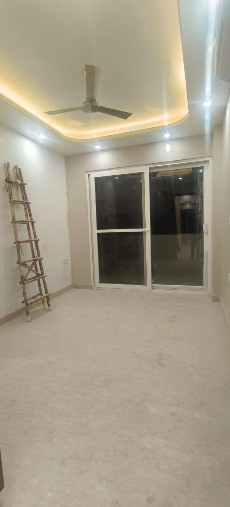 Room, dayanand colony 2 Bedroom 900 Sq.Ft. Builder Floor In Dayanand Colony Delhi 7819265