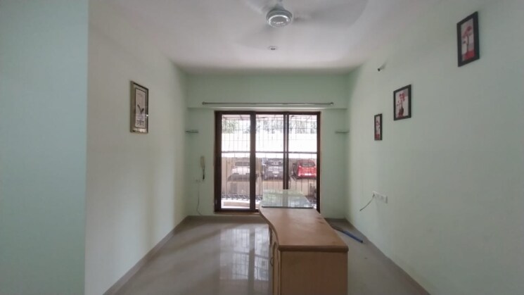 Room, kolshet road 2 Bedroom 650 Sq.Ft. Apartment In Kolshet Road Thane 7819283