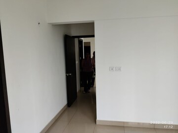 Room in 2 BHK Apartment at Provident Sunworth, Mysore Road – for Sale