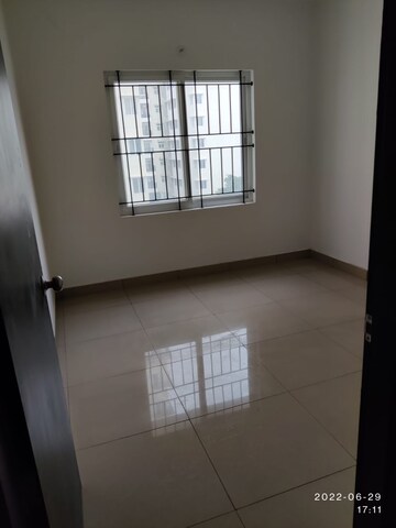 Room in 2 BHK Apartment at Provident Sunworth, Mysore Road – for Sale