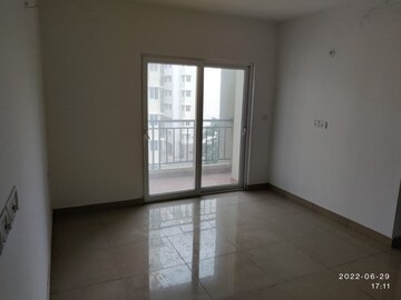 Room in 2 BHK Apartment at Provident Sunworth, Mysore Road – for Sale
