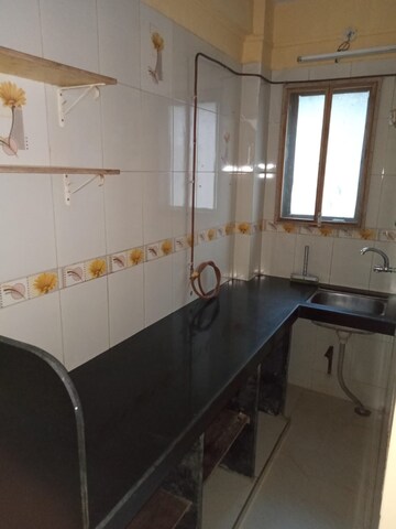 1 BHK Apartment For Rent in Vile Parle East