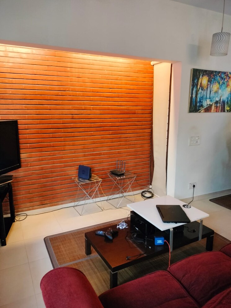 Team Area, hrbr layout 5 Bedroom 2400 Sq.Ft. Independent House In Hrbr Layout Bangalore 7819657