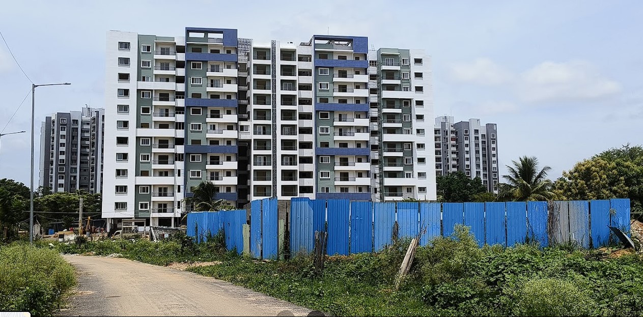 2.5 BHK Apartment For Resale in Visalakshi Prakruthi Thanisandra Main Road Bangalore  7819661