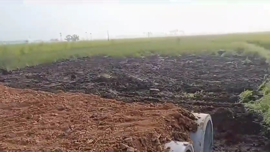 Plot For Sale in Harivillu Gandigunta 