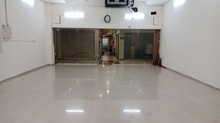 Room, rustomjee-eaze-zone-mall Commercial Office Space 850 Sq.Ft. In Malad West Mumbai 7819814