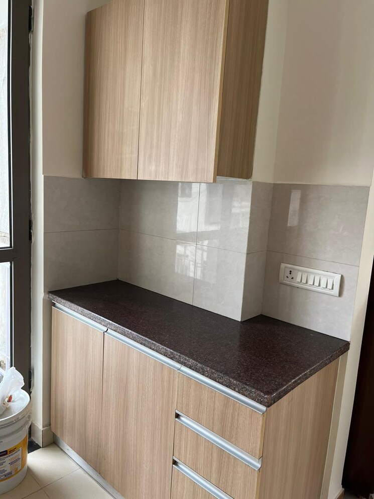 Kitchen, ardee-city-palm-grove-heights 3.5 Bedroom 2035 Sq.Ft. Apartment In Sector 52 Gurgaon 7819898