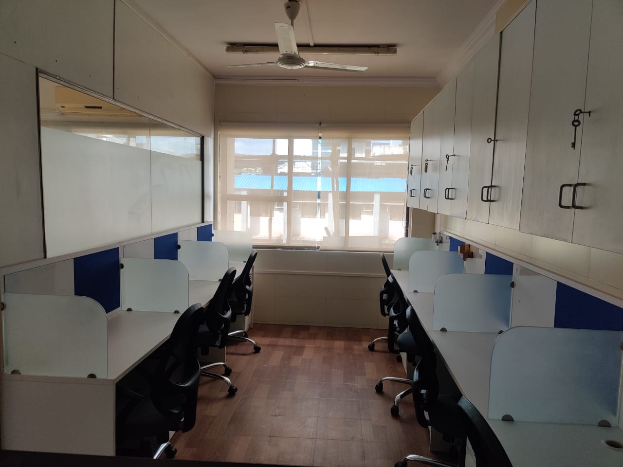 Commercial Office Space 750 Sq.Ft. For Rent in Sector 28 Navi Mumbai  7819951