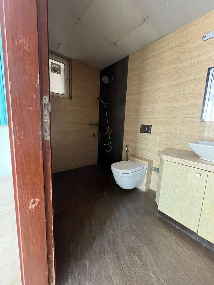 Bathroom, ajmera-zeon 3 Bedroom 1661 Sq.Ft. Apartment In Wadala East Mumbai 7820084