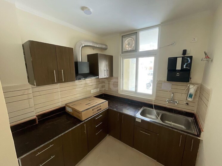 Kitchen, amrapali-silicon-city 3.5 Bedroom 1835 Sq.Ft. Apartment In Sector 76 Noida 7820287