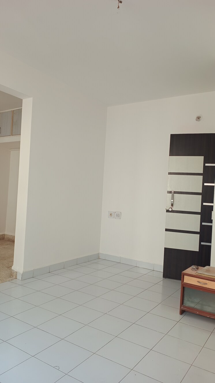 Living Room, runwal-park 2 Bedroom 850 Sq.Ft. Builder Floor In Gultekdi Pune 7820318