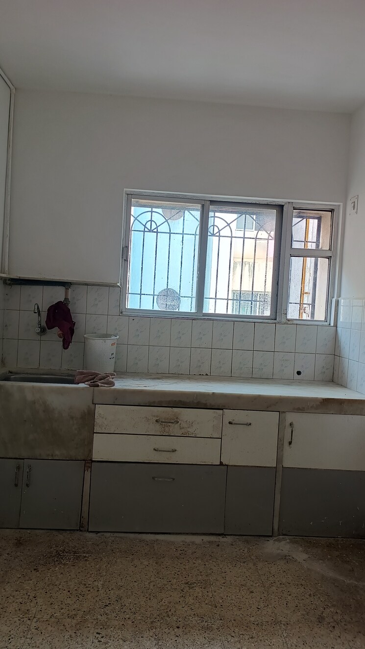 Kitchen, runwal-park 2 Bedroom 850 Sq.Ft. Builder Floor In Gultekdi Pune 7820318