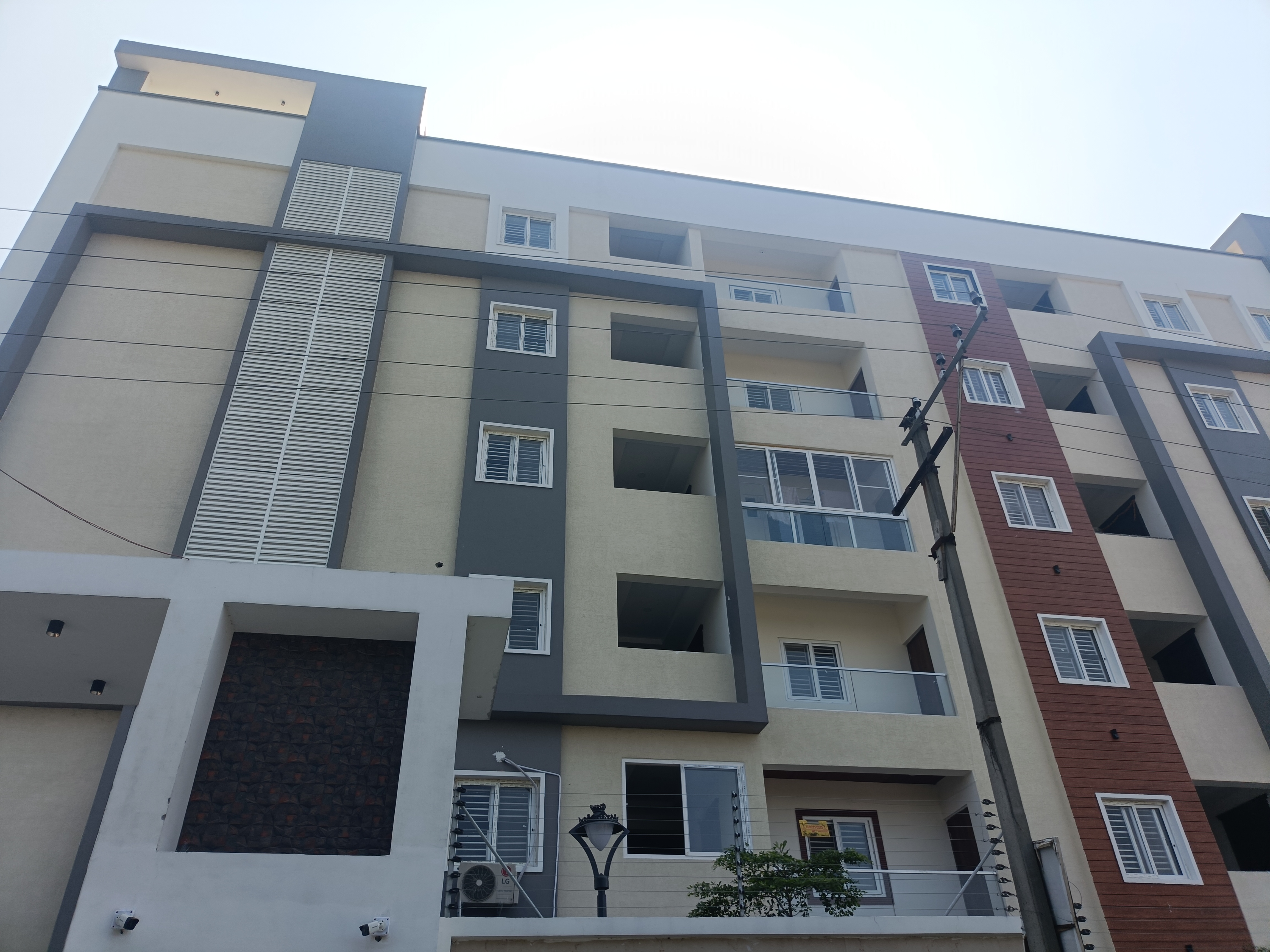 3 BHK Apartment For Sale in Garuda Grandeur