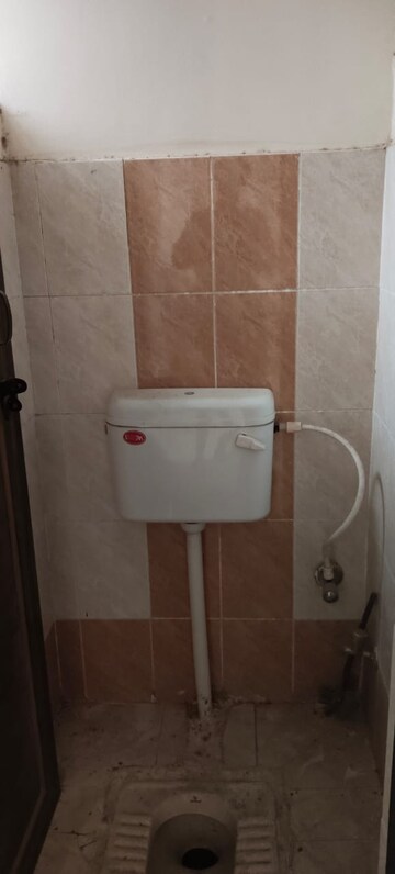 Bathroom in 1 BHK Apartment at Sector 10 Greater Noida – for Sale