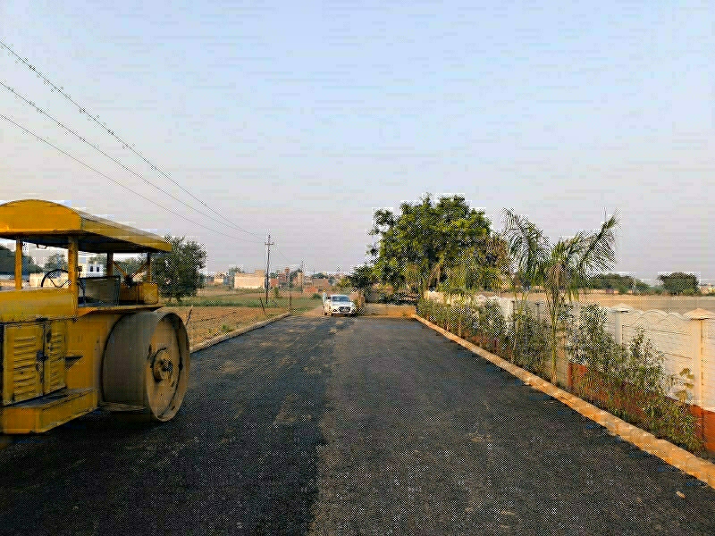 Plot For Sale in Ideal Greens