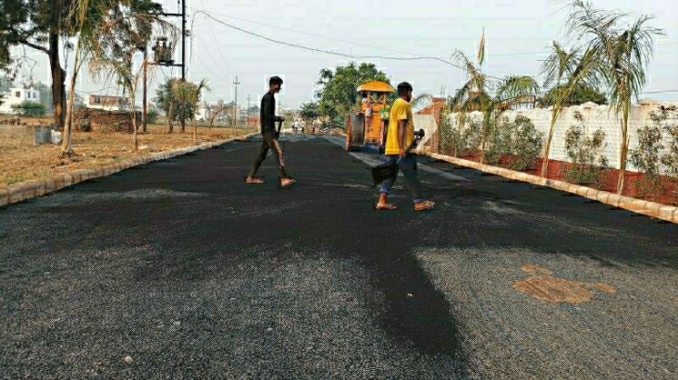 Garden, ideal-greens  72 Sq.Yd. Plot In Sector 78 Noida 7820326