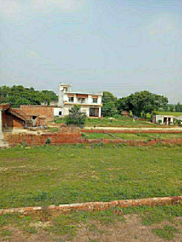 Plot For Sale in UP Residency