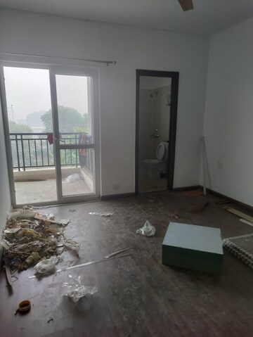 Room in 4 BHK Builder Floor at BPTP Park Elite Floors, Sector 85 – for Sale