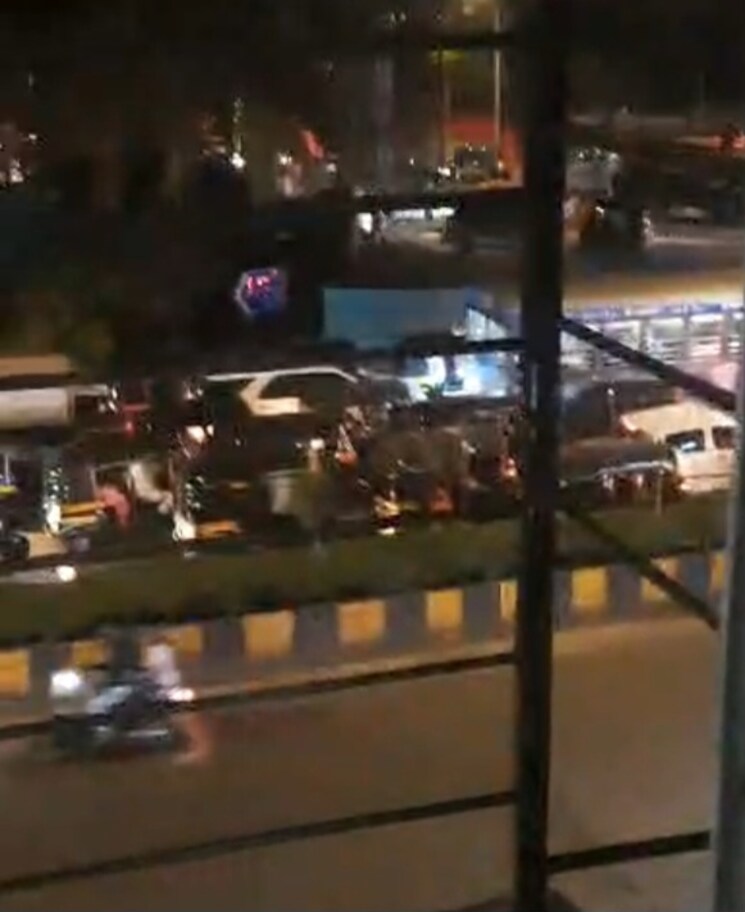 Exterior View, andheri west 1 RK 240 Sq.Ft. Apartment In Andheri West Mumbai 7820510