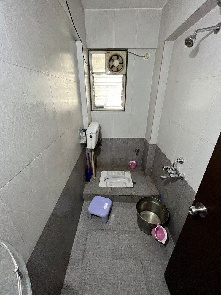 Bathroom, belvalkar-mitrangan 2 Bedroom 860 Sq.Ft. Apartment In Baner Pune 7820452