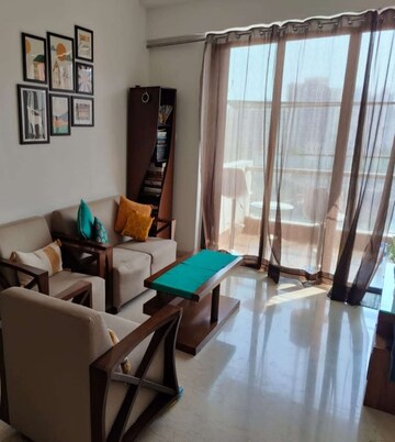 Master Bedroom in 2 BHK Apartment at Shapoorji Pallonji Vicinia, Powai – for Rent