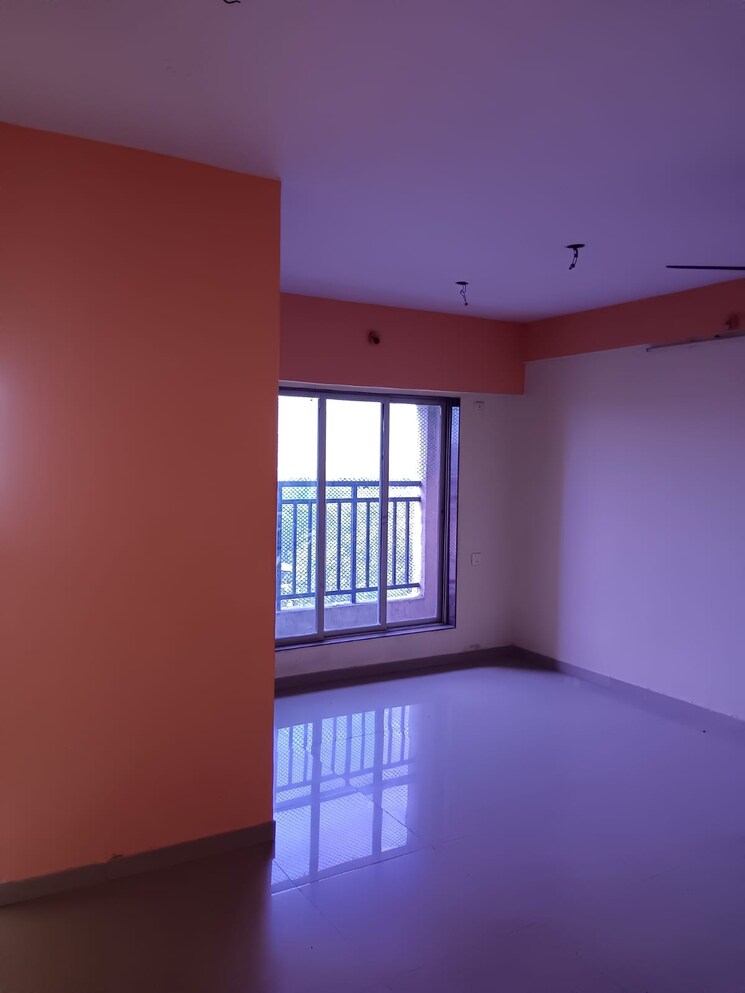 Room, thane west 2 Bedroom 630 Sq.Ft. Apartment In Thane West Thane 7820776