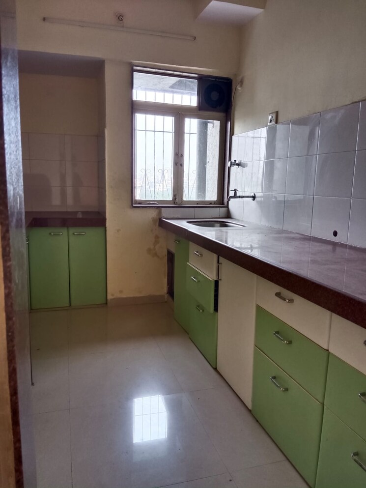 Kitchen, thane west 2 Bedroom 630 Sq.Ft. Apartment In Thane West Thane 7820776