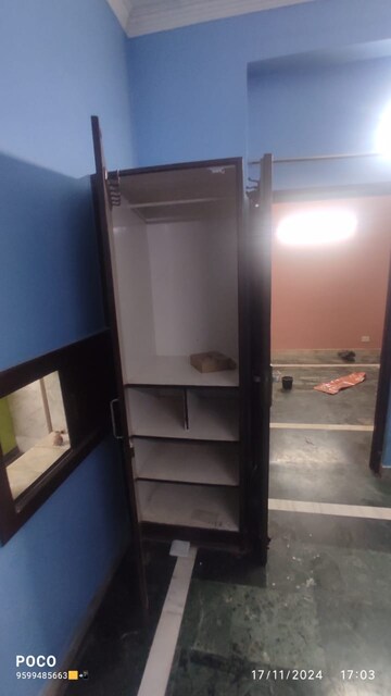 Room in 2 BHK Builder Floor at Mehrauli – for Rent