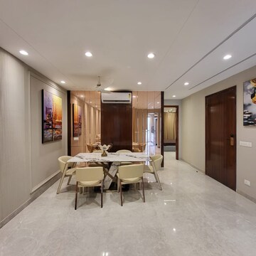 Parking in 3 BHK Builder Floor at Anant Raj The Estate Floors, Sector 60 – for Sale