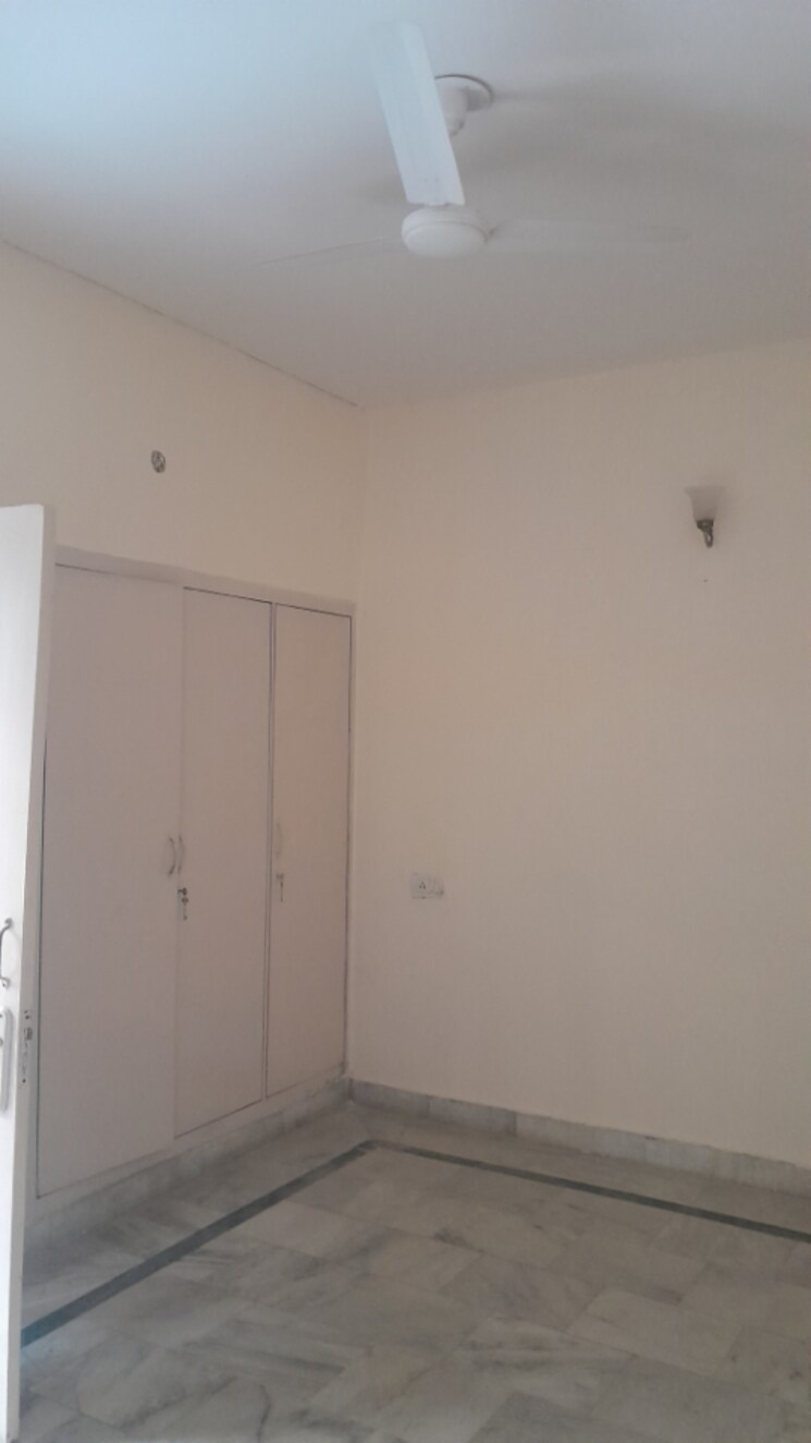 Room, uppal-southend 2 Bedroom 1140 Sq.Ft. Builder Floor In Sector 49 Gurgaon 7820992