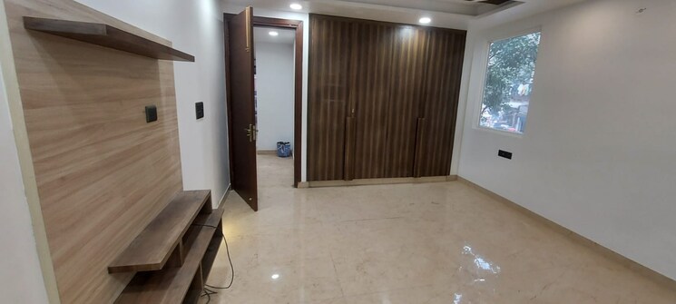 Room, east of kailash 4 Bedroom 2250 Sq.Ft. Builder Floor In East Of Kailash Delhi 7821092