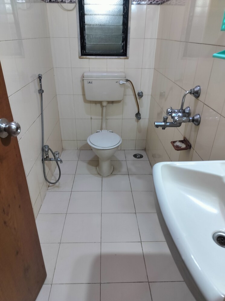 Bathroom, garden-avenue 2 Bedroom 1100 Sq.Ft. Apartment In Nerul Sector 21 Navi Mumbai 7821183