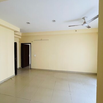 Room in 3 BHK Apartment at Anthem French Apartment, Bhangel – for Sale
